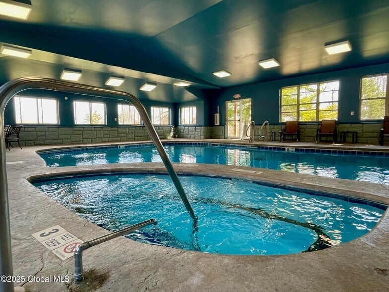 More Photos Of 1545 Us-9, Lake George Hospitality For Sale