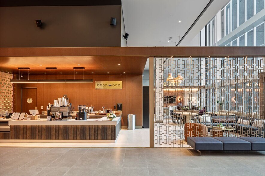 More Photos Of 701 B St, San Diego Office For Sale