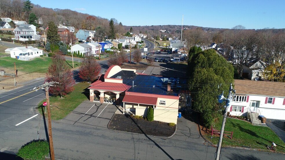 More Photos Of 376 River Rd, Shelton Restaurant For Sale