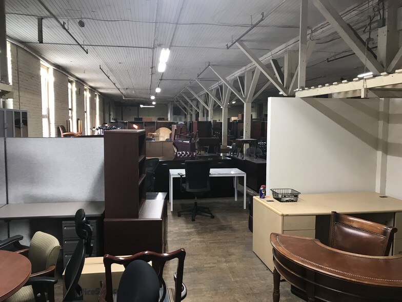 More Photos Of 1906 N Armenia Ave, Tampa Loft Creative Space For Lease