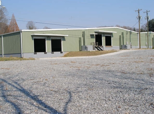 More Photos Of 3100 S Hwy 226, Marion Light Manufacturing For Lease