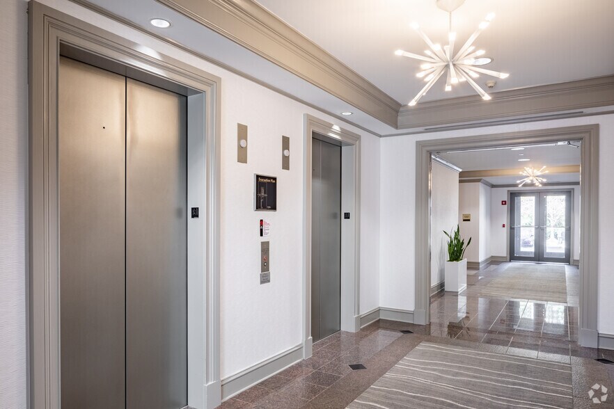 More Photos Of 3805 Crestwood Pky NW, Duluth Unknown For Lease