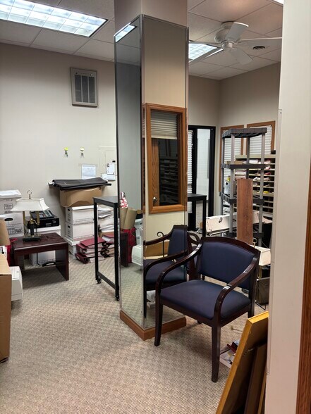 More Photos Of 613 1st St, LaSalle General Retail For Lease