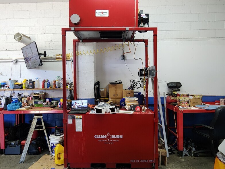 More Photos Of 1738 Oregon St, Port Orford Contractor Storage Yard For Sale