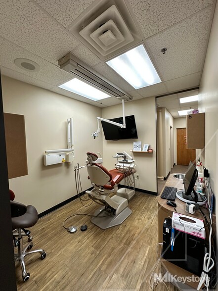 More Photos Of 1260 Broadcasting Rd, Wyomissing Medical For Lease