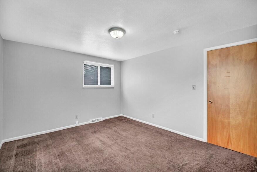 More Photos Of 818-850 S Green Rd, South Euclid Apartments For Sale
