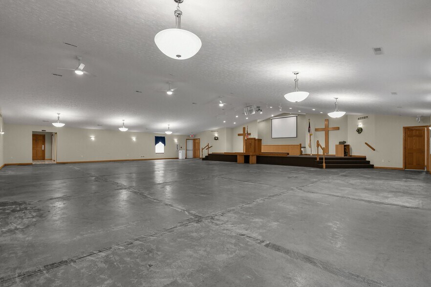 More Photos Of 2598 E Smiley Ave, Shelby Religious Facility For Sale