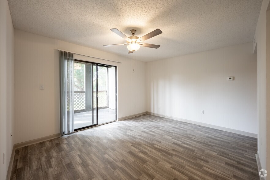 More Photos Of 1756 S Clyde Morris Blvd, Daytona Beach Apartments For Sale