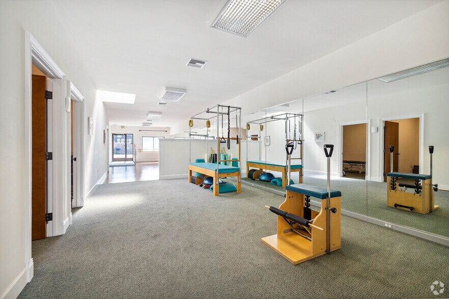 More Photos Of 1160 El Camino Real, San Carlos Office For Sale