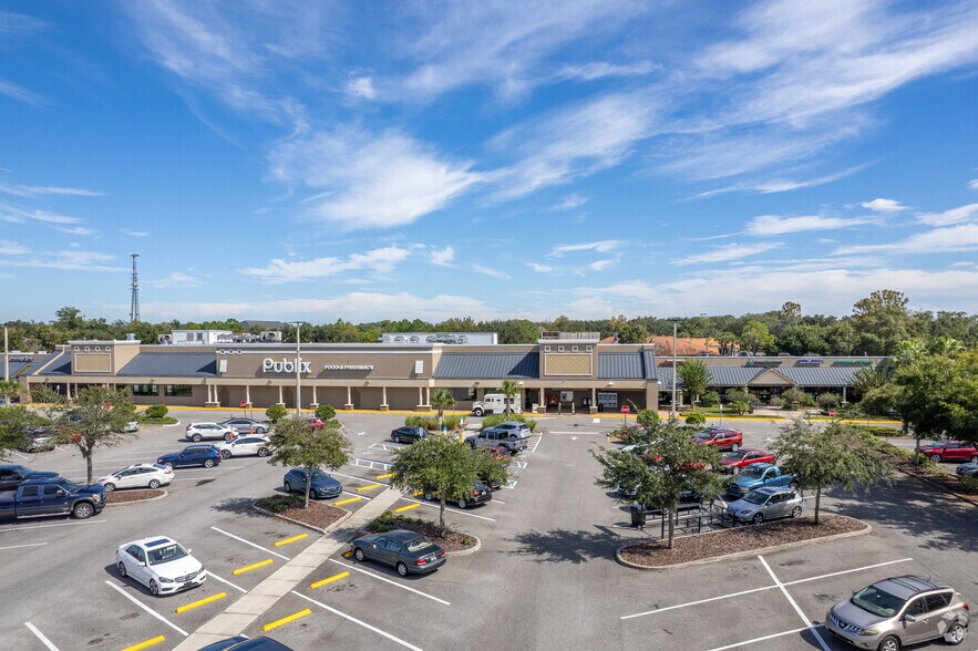 More Photos Of 21 Alafaya Woods Blvd, Oviedo Unknown For Lease