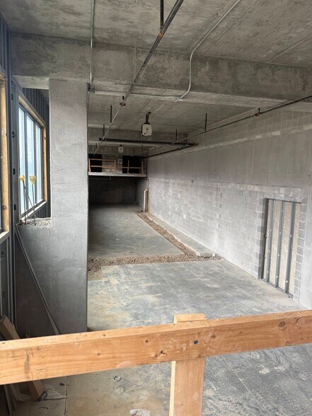 More Photos Of 421 E 19th St, Bloomington Multifamily For Sale