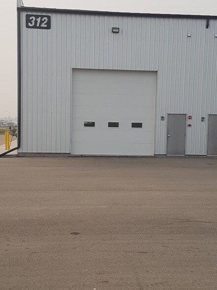 More Photos Of 312 Energy Way, Red Deer County Industrial For Sale