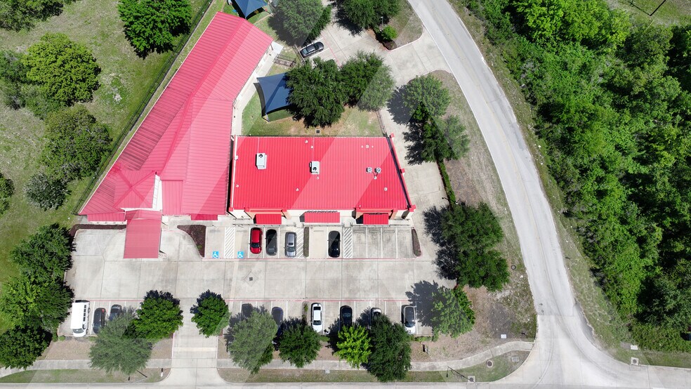 More Photos Of 7919 Grand Mission Blvd, Richmond Storefront Retail Office For Lease