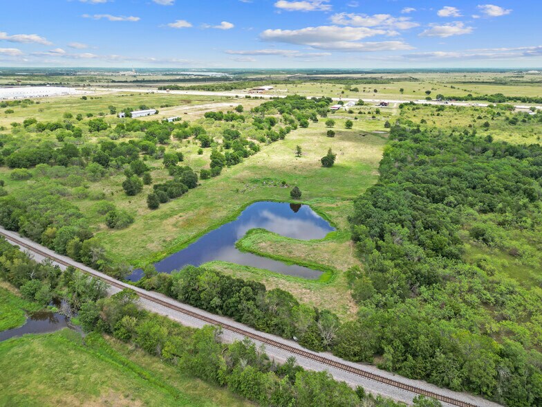 More Photos Of 5608 S Interstate Highway 45 W, Corsicana Land For Sale