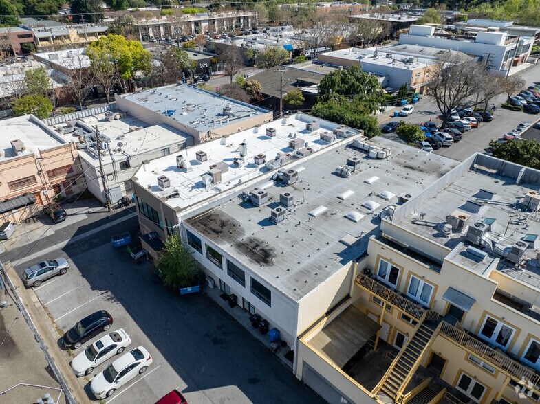 More Photos Of 1134 Crane St, Menlo Park Office For Sale