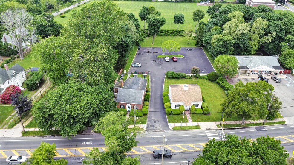 More Photos Of , Cutchogue Office For Sale