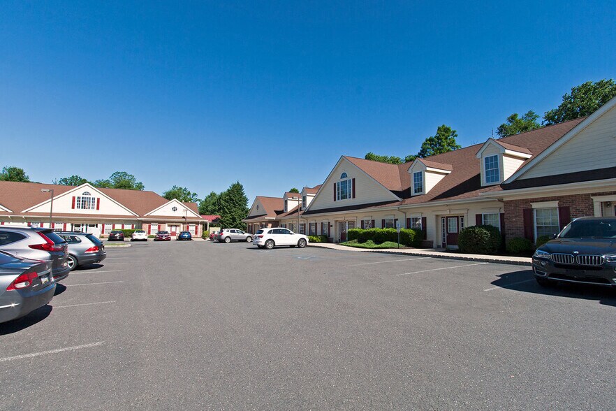 More Photos Of 46 Vreeland Dr, Skillman Unknown For Lease