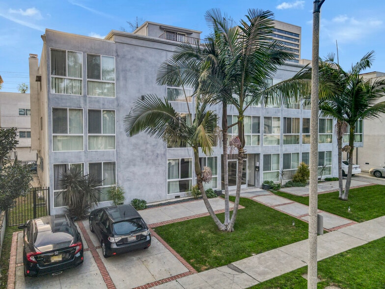 More Photos Of 1811 S Bentley Ave, Los Angeles Apartments For Sale