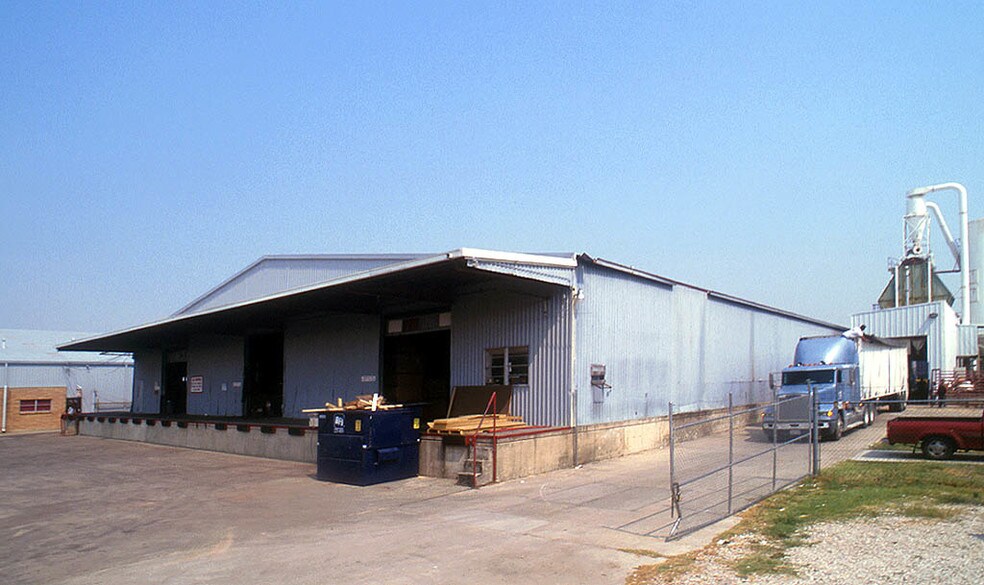 Primary Photo Of 2605-2607 Rodney Ln, Dallas Warehouse For Lease