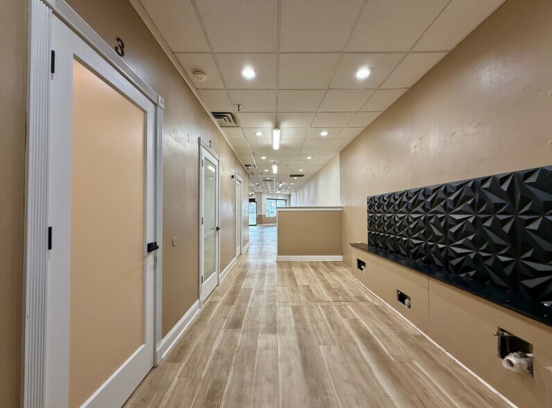 More Photos Of 2600-2626 Woodbridge Ave, Edison Unknown For Lease
