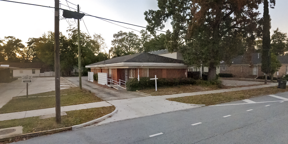 Primary Photo Of 1345 Druid Park Ave, Augusta Medical For Sale