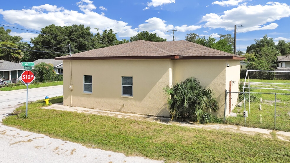 More Photos Of 4501 N 42nd St, Tampa Religious Facility For Sale