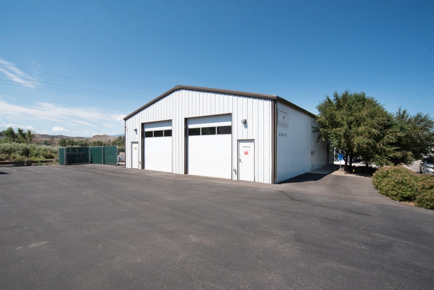 More Photos Of 2222 Mustang Dr, Silt Industrial For Lease