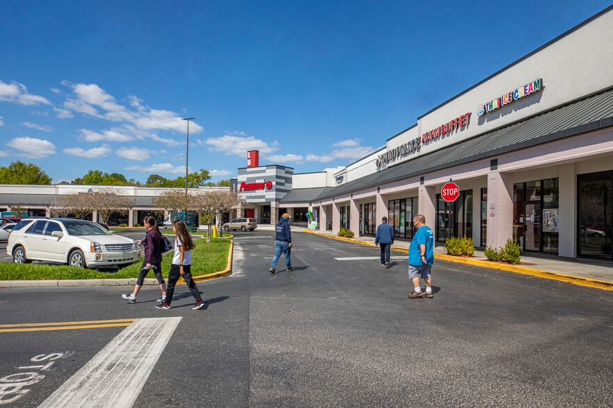 More Photos Of 105-240 W Alexander St, Plant City Unknown For Lease