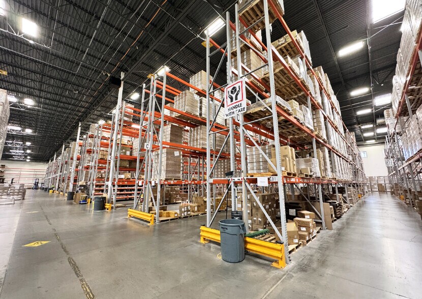 More Photos Of 549 Sand Sage Rd, Los Lunas Distribution For Lease