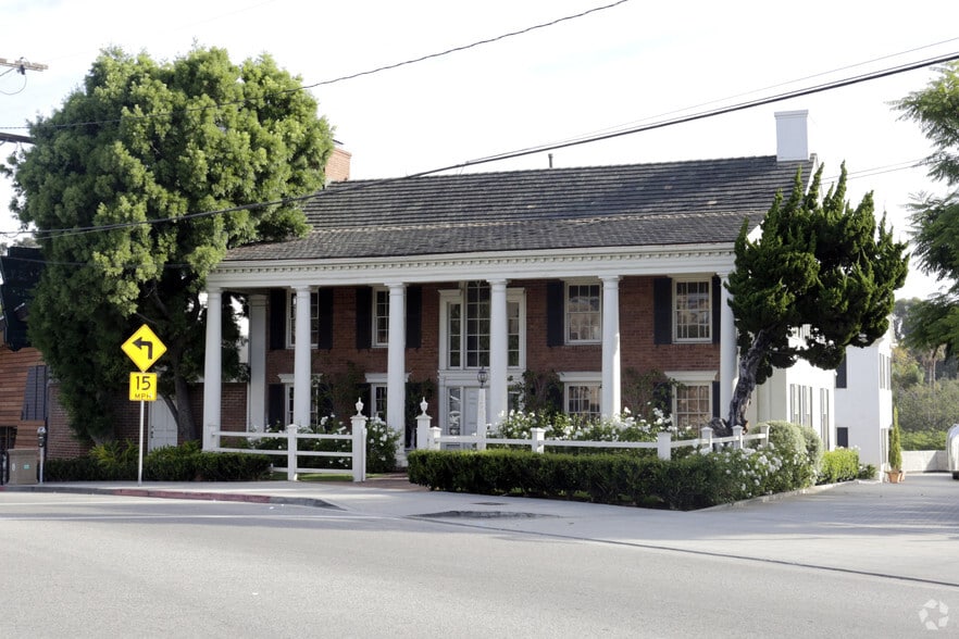 Primary Photo Of 150 S Barrington Pl, Los Angeles Office For Sale
