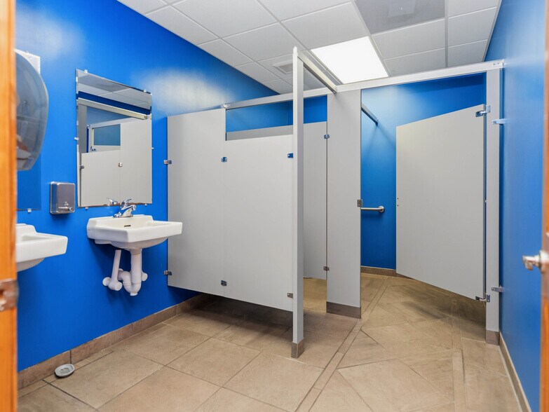 More Photos Of 95 Upstream Campus Trl, Sylva Schools For Sale