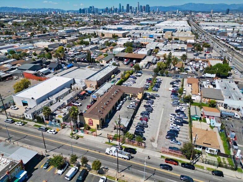 More Photos Of 1833 E Vernon Ave, Los Angeles General Retail For Sale