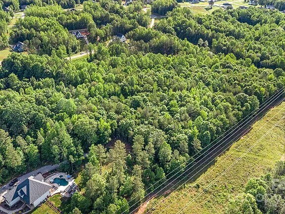 More Photos Of 2592 Moon Creek Ln, Clover Land For Sale