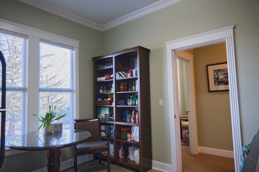 More Photos Of 1491 Commercial St SE, Salem Office Residential For Sale