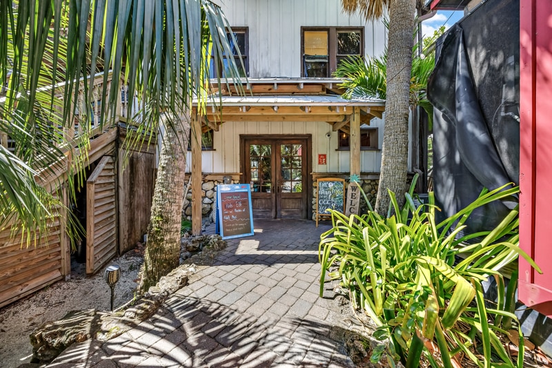 More Photos Of 5390 US 1, Grant-Valkaria Lodge Meeting Hall For Sale