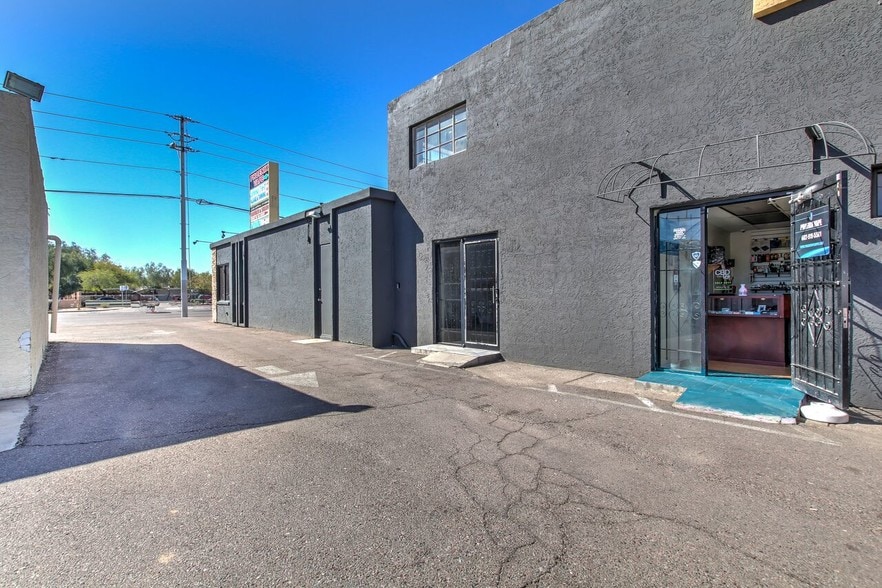 More Photos Of 626 W Indian School Rd, Phoenix Storefront Retail Office For Sale