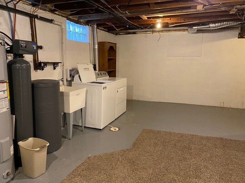 More Photos Of , Courtland Unknown For Sale