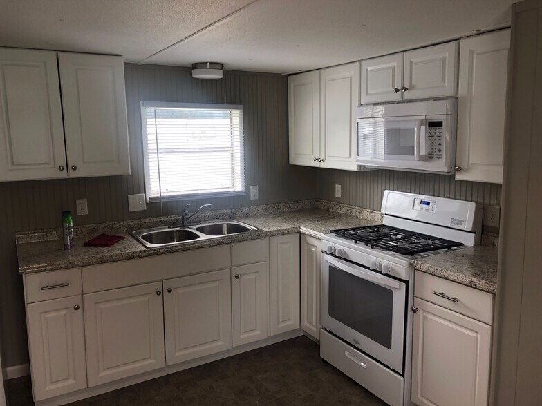 More Photos Of 10-38 Danville St, Westville Manufactured Housing Mobile Home Park For Sale