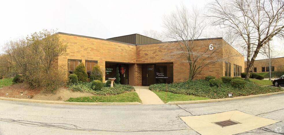 More Photos Of 7055 Engle Rd, Middleburg Heights Office For Sale