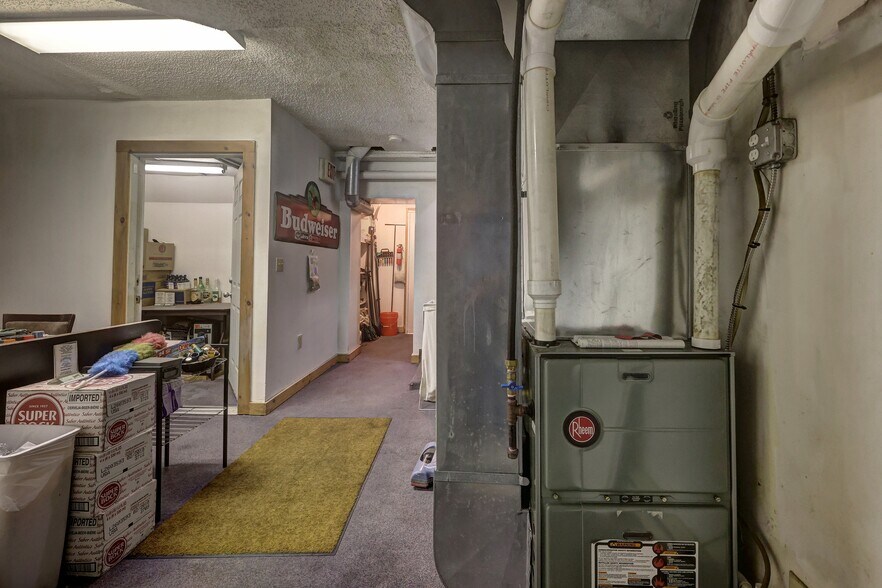 More Photos Of 399 Wolcott Rd, Wolcott Restaurant For Sale