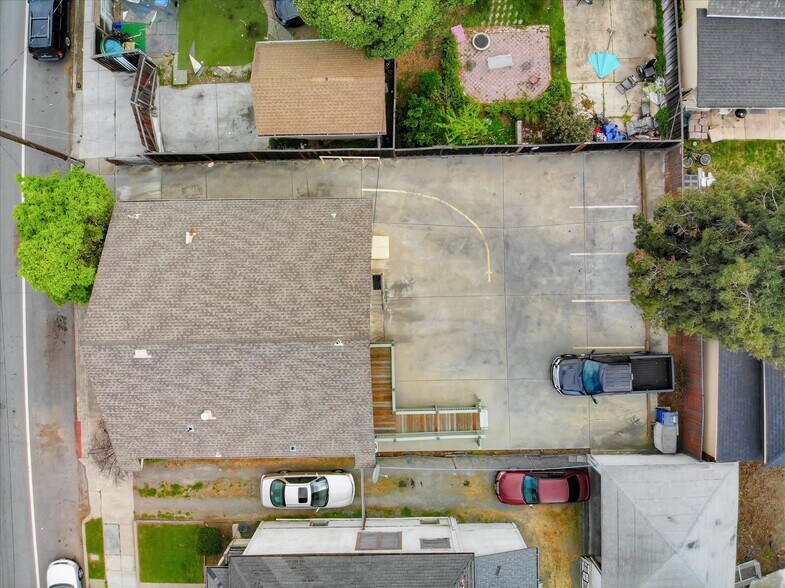 More Photos Of 560 E Saint John St, San Jose Medical For Sale