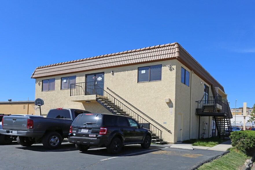 More Photos Of 510 Escondido Blvd, Escondido Office For Lease