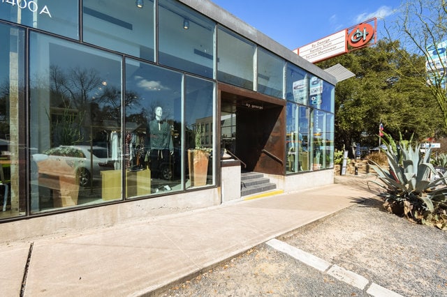 More Photos Of 1400 S Congress Ave, Austin Office For Lease