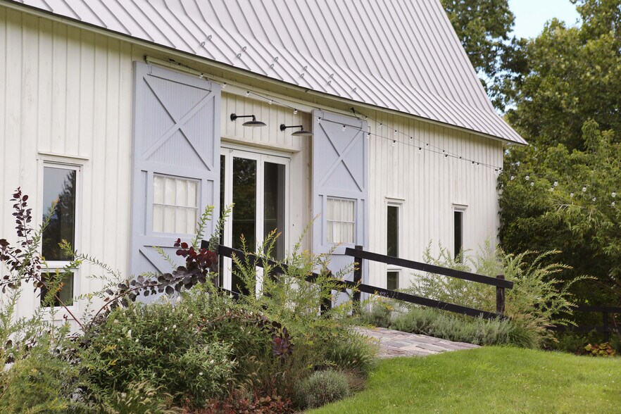 More Photos Of 3050 US-209, Kingston Lodge Meeting Hall For Sale