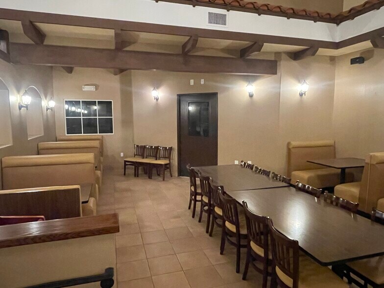 More Photos Of 125 S 10th St, Santa Paula Restaurant For Lease