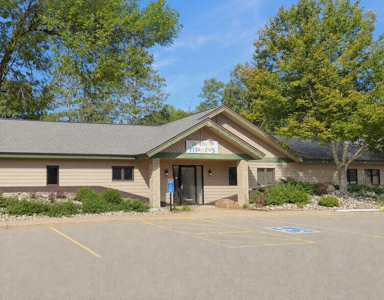 More Photos Of 14387 Edgewood Dr, Baxter Office For Lease