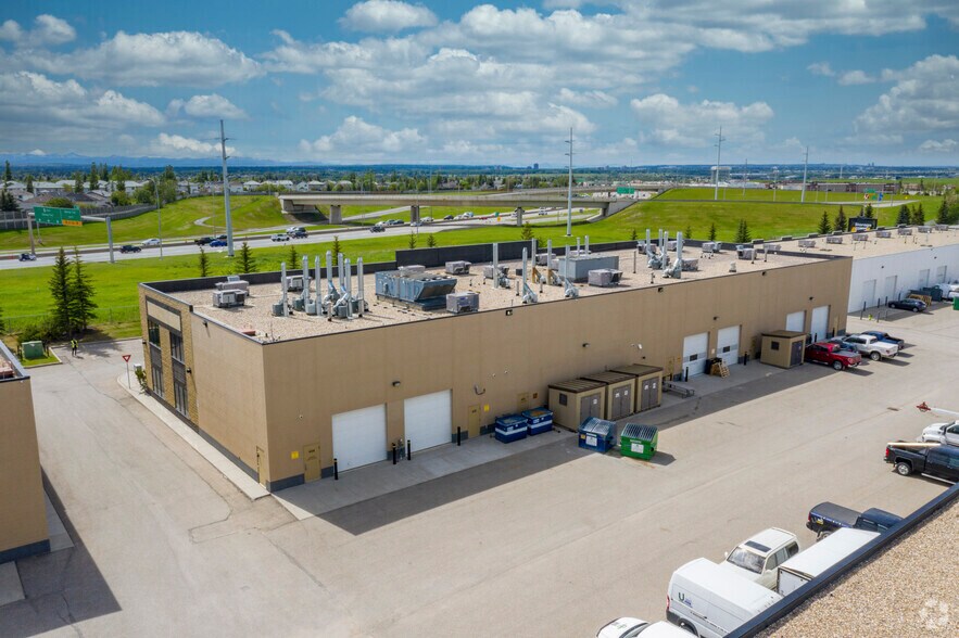 More Photos Of 11979 40th St SE, Calgary Warehouse For Lease