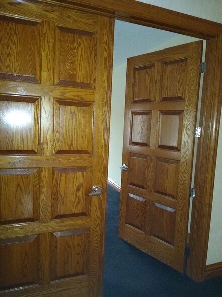 More Photos Of 805 Hillsdowne Rd, Westerville Medical For Sale