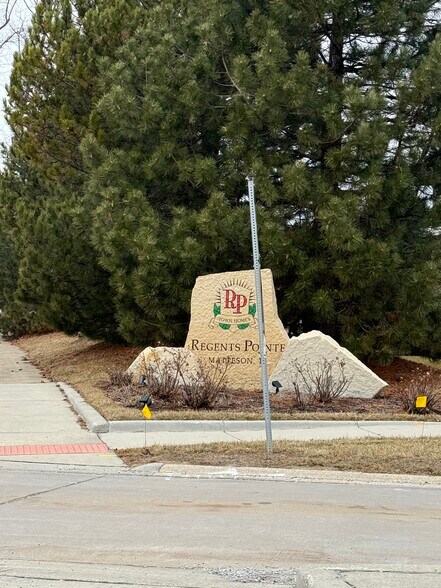 More Photos Of 958 Regent Dr, Matteson Land For Sale