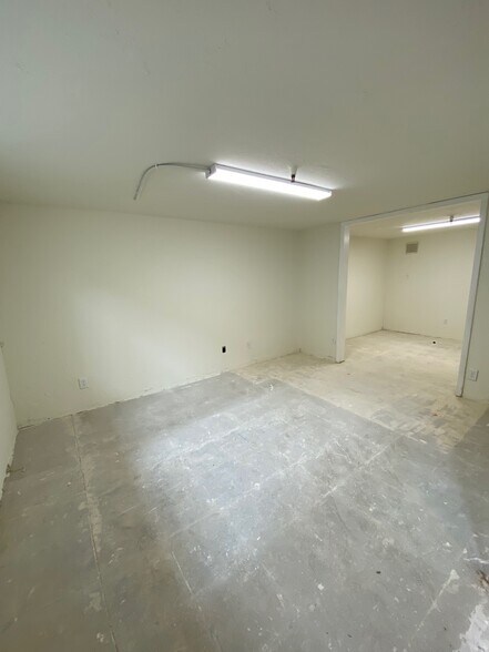 More Photos Of 1792 Callens Rd, Ventura Distribution For Lease